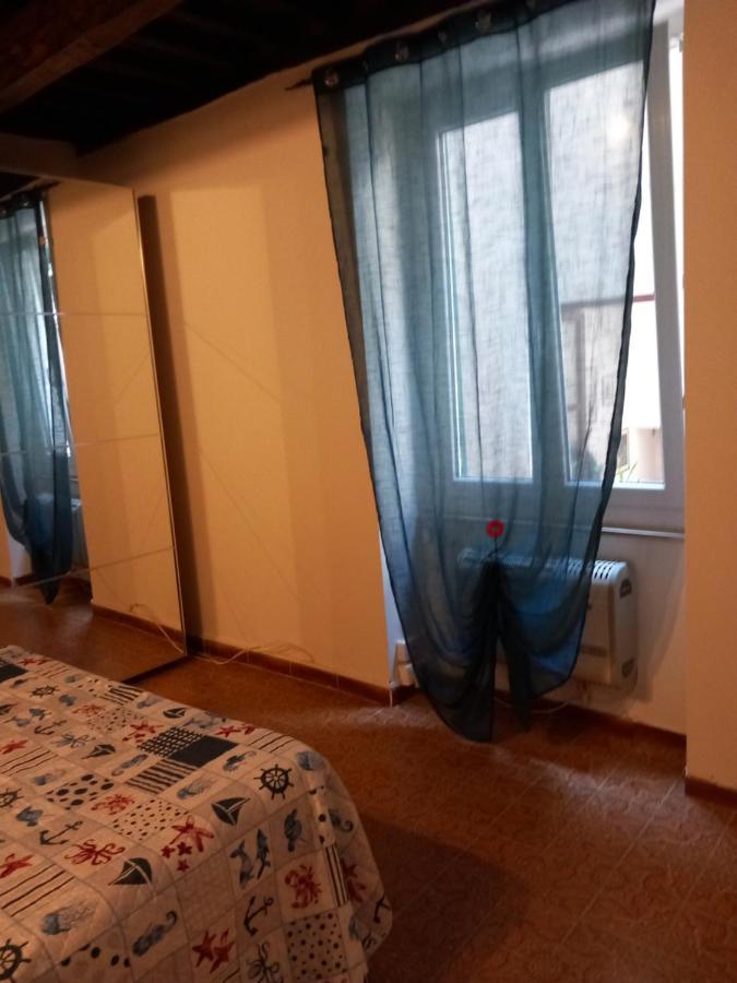 Da Isabella Apartment Vernazza Luaran gambar